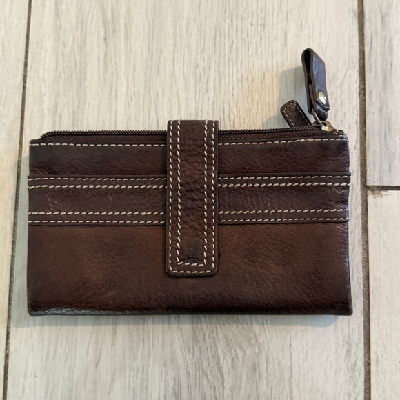 VTG FOSSIL Genuine Leather Wallet Brown BiFold w/ Snap & Zip - Picture 1 of 11